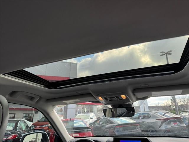 2023 Toyota Highlander FWD (Natl)