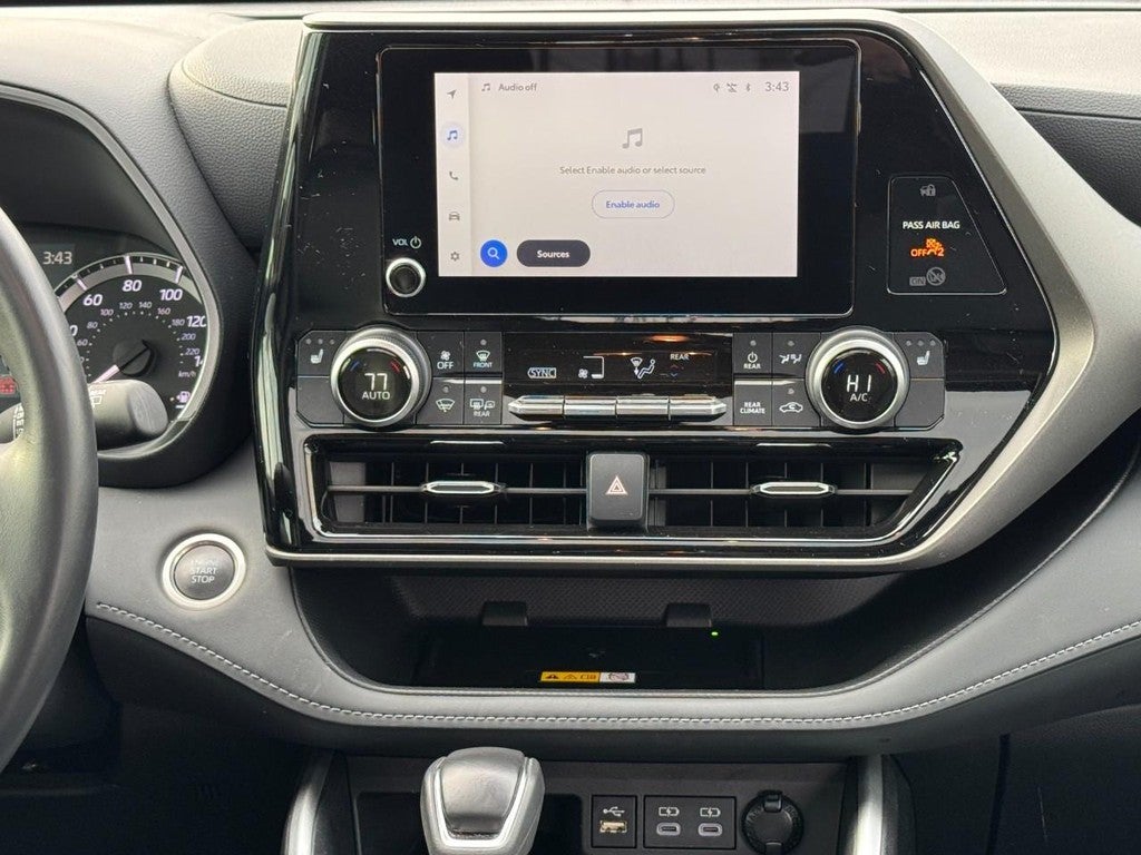 2024 Toyota Highlander FWD (Natl)