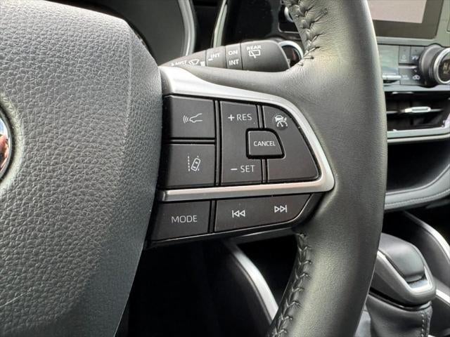 2024 Toyota Highlander FWD (Natl)