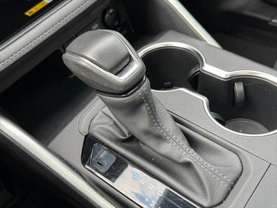 2024 Toyota Highlander FWD (Natl)