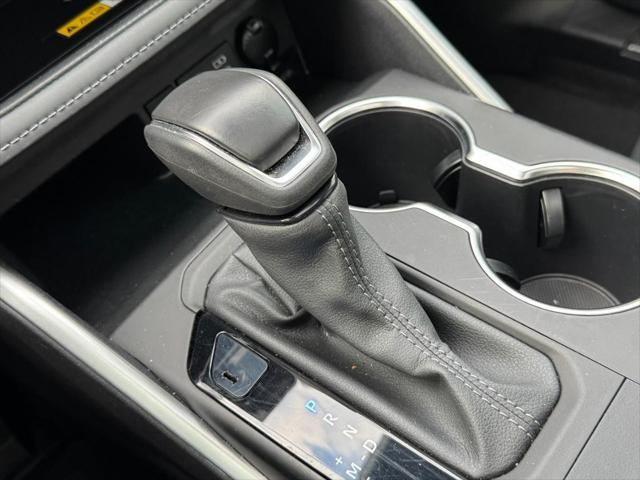 2024 Toyota Highlander FWD (Natl)