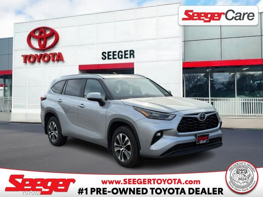 2025 Toyota Highlander XLE
