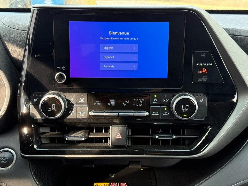 2025 Toyota Highlander XLE