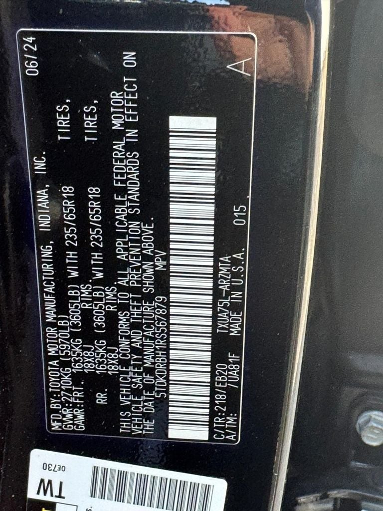 2024 Toyota Highlander Base