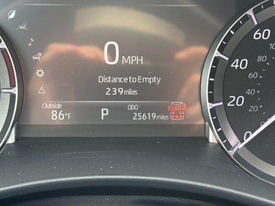 2025 Toyota Highlander XLE