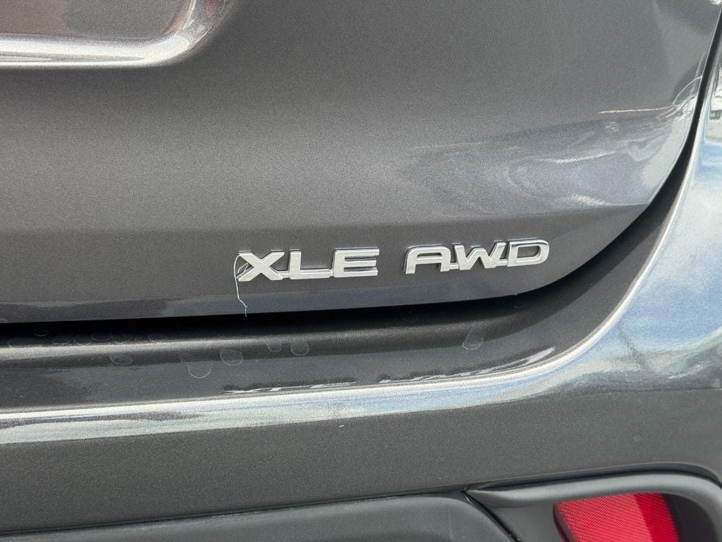 2025 Toyota Highlander XLE