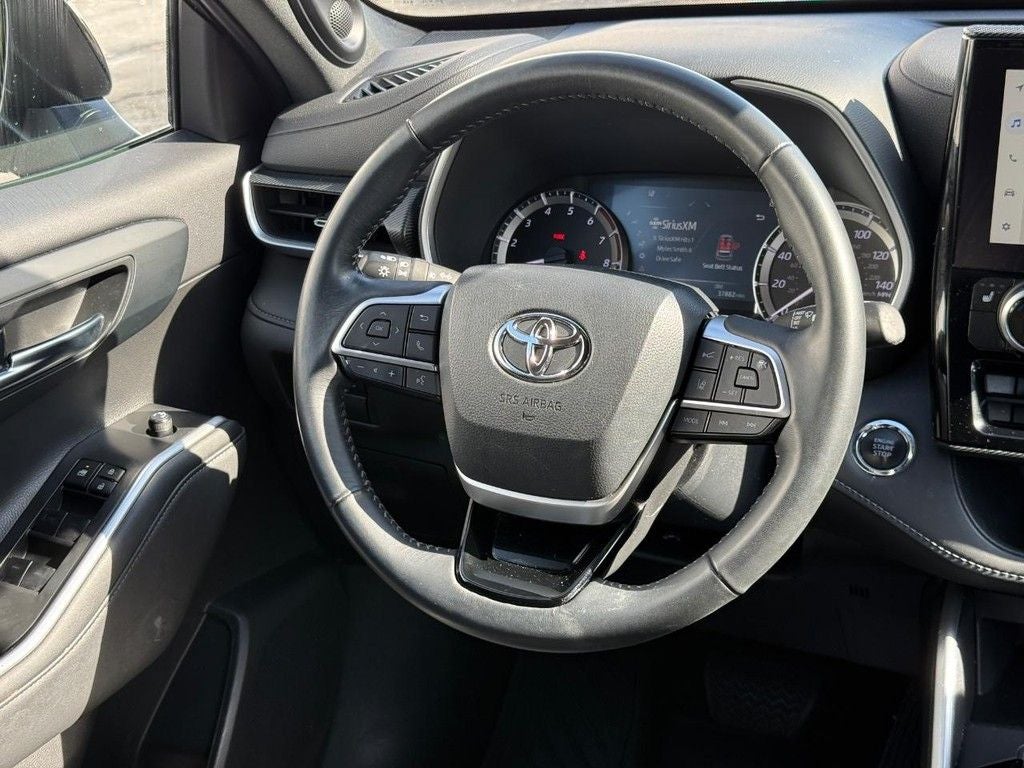 2023 Toyota Highlander XSE