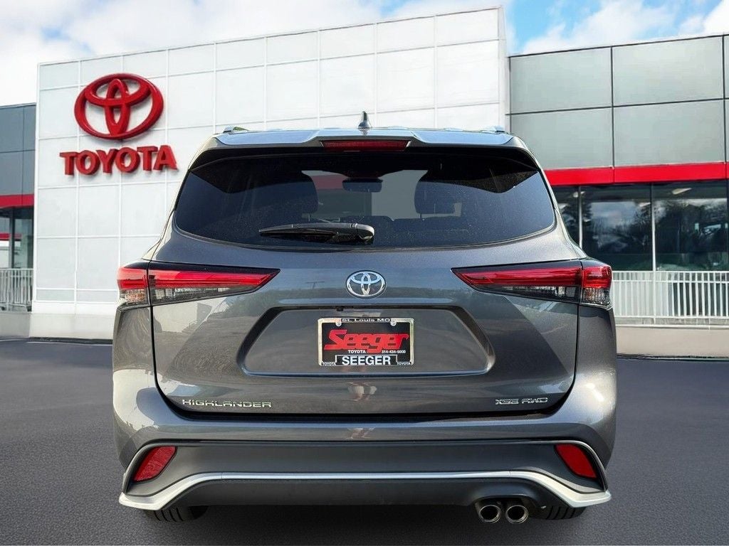 2023 Toyota Highlander XSE