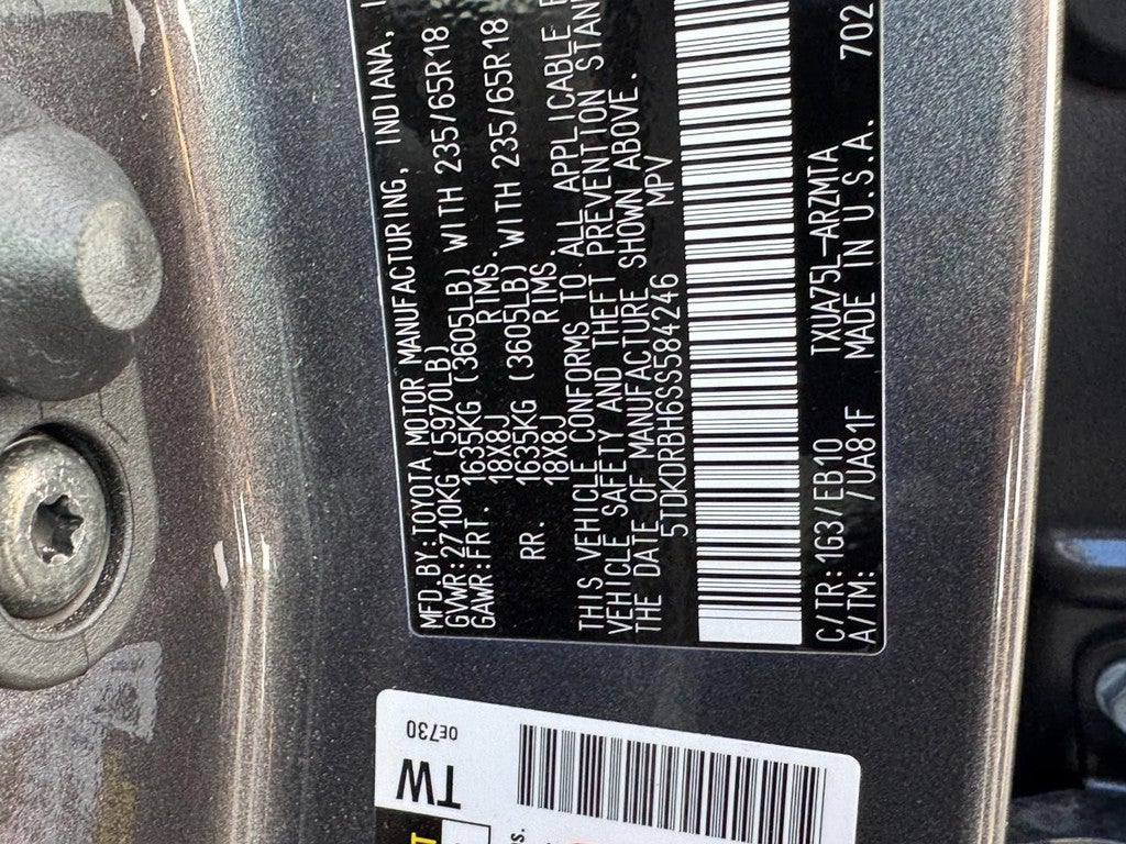 2025 Toyota Highlander AWD (Natl)