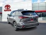 2025 Toyota Highlander AWD (Natl)