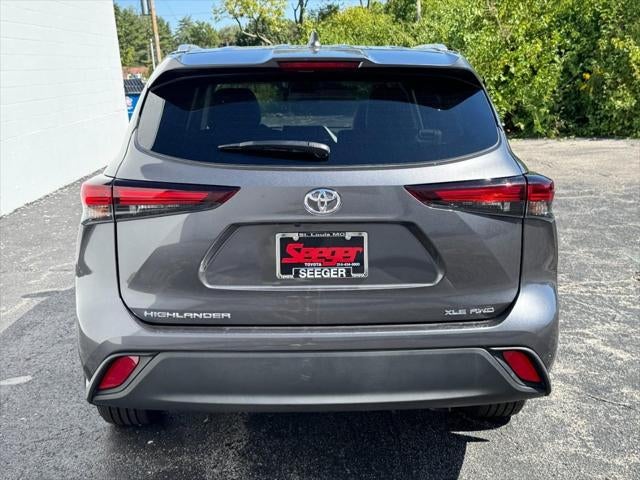 2025 Toyota Highlander AWD (Natl)