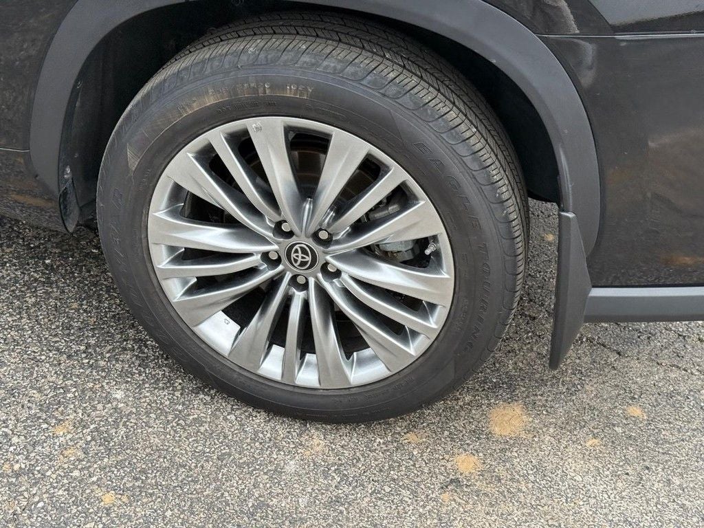 2024 Toyota HIGHLANDER Platinum