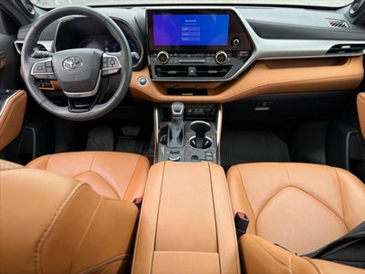 2024 Toyota HIGHLANDER Platinum