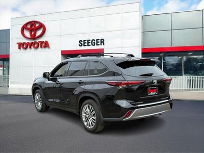2024 Toyota HIGHLANDER Platinum