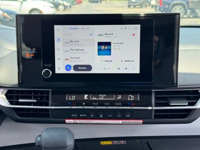 2026 Toyota Sienna LE 8 Passenger