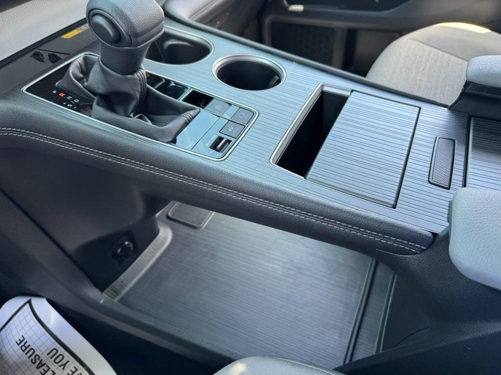 2026 Toyota Sienna LE 8 Passenger