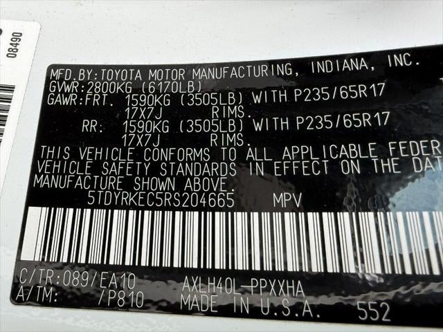 2024 Toyota Sienna XLE FWD 8-Passenger (Natl)