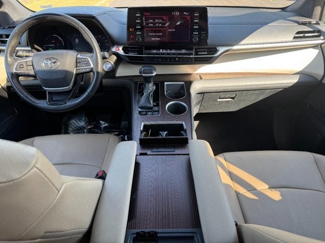 2024 Toyota Sienna XLE