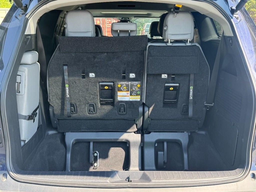 2026 Toyota Sienna XLE 8 Passenger