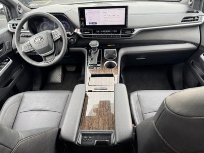 2026 Toyota Sienna Limited 7 Passenger