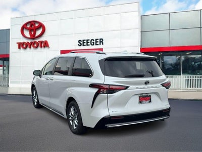 2026 Toyota Sienna Limited 7 Passenger