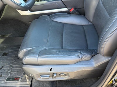 2023 Toyota Tundra 4WD Platinum CrewMax 5.5' Bed (Natl)