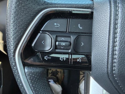 2023 Toyota Tundra 4WD Platinum CrewMax 5.5' Bed (Natl)