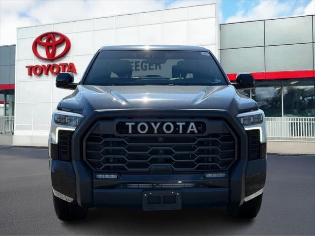 2023 Toyota Tundra 4WD Platinum CrewMax 5.5' Bed (Natl)