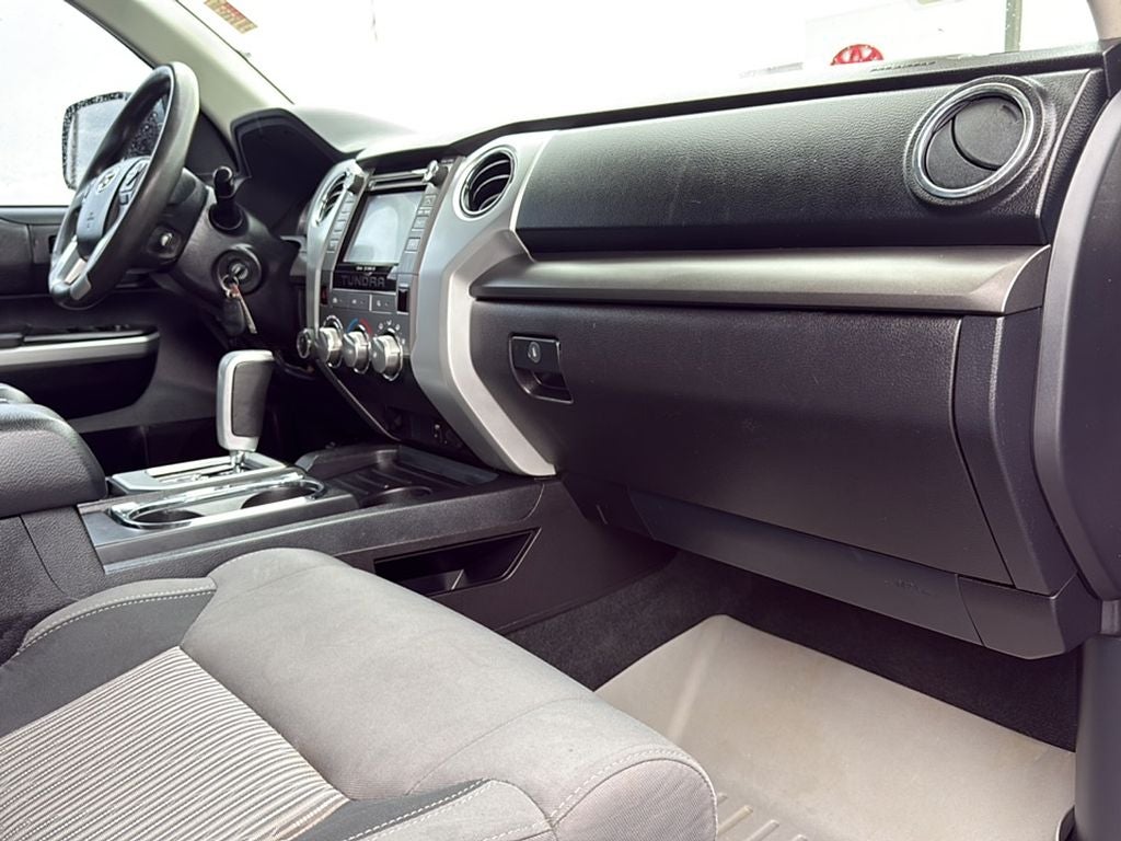 2016 Toyota Tundra SR5