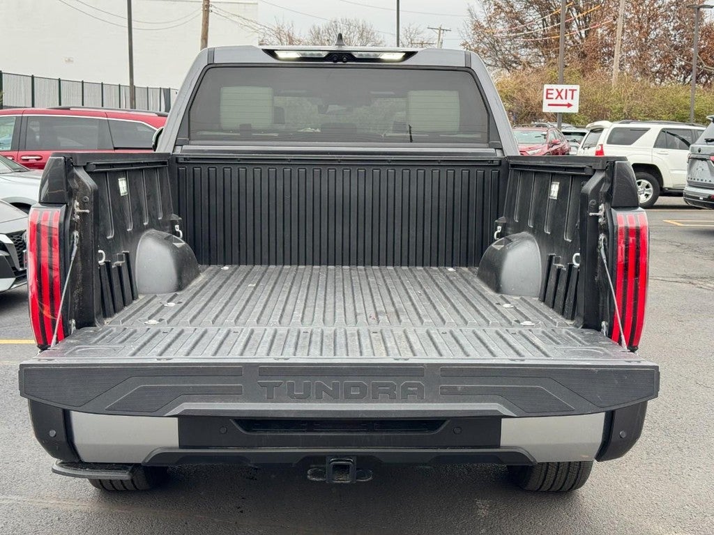 2023 Toyota Tundra 4WD Capstone Hybrid CrewMax 5.5' Bed (Natl)