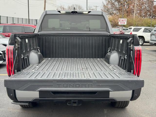 2023 Toyota Tundra 4WD Capstone Hybrid CrewMax 5.5' Bed (Natl)