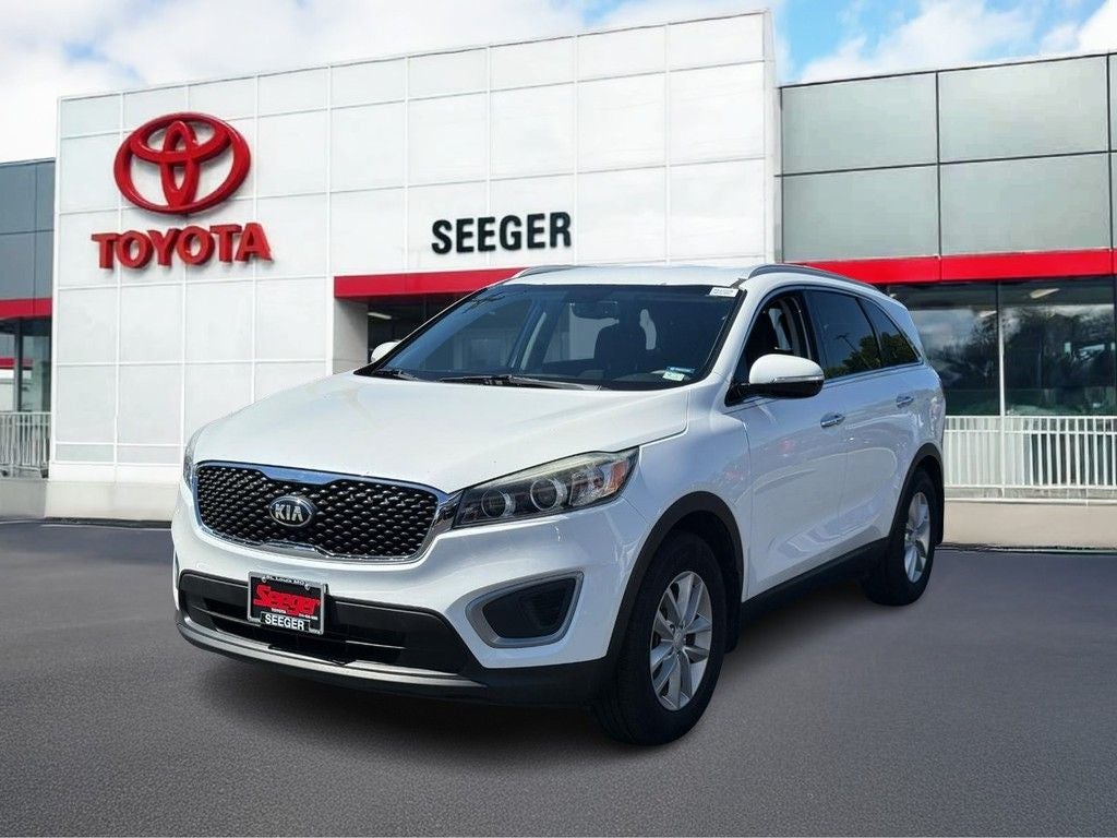 2017 Kia Sorento LX