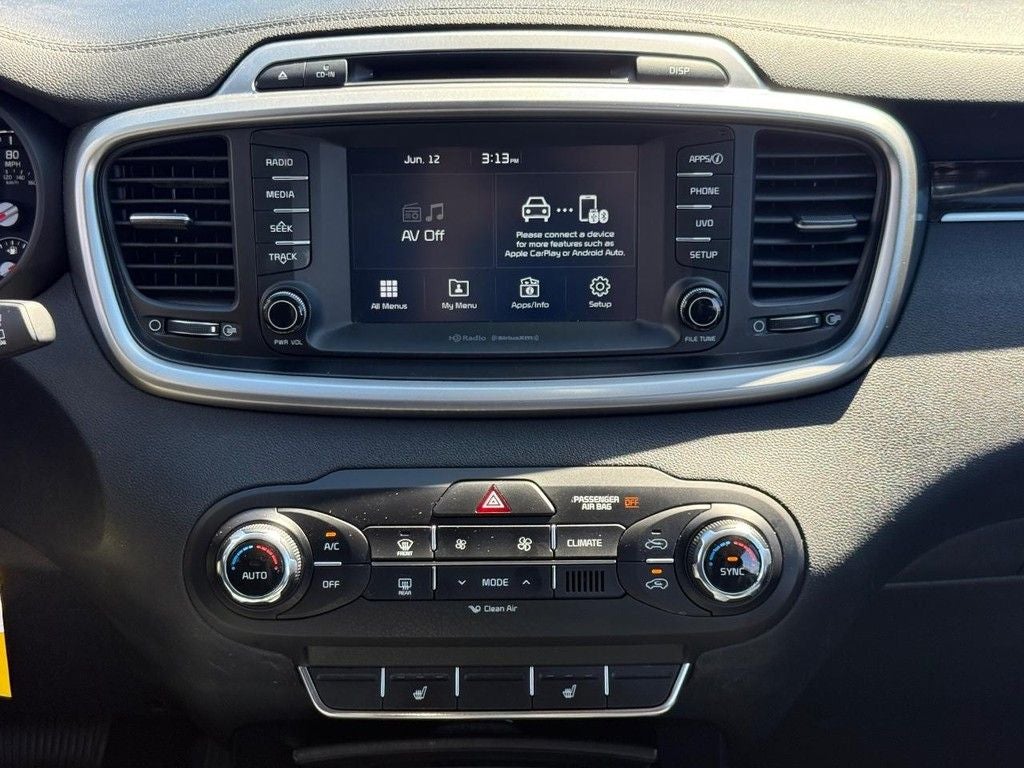 2017 Kia Sorento LX