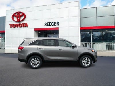 2017 Kia Sorento LX