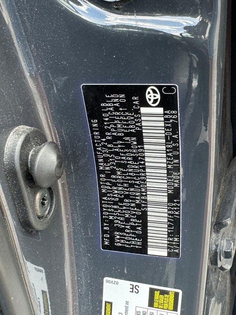 2024 Toyota Corolla LE