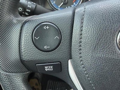 2017 Toyota COROLLA LE