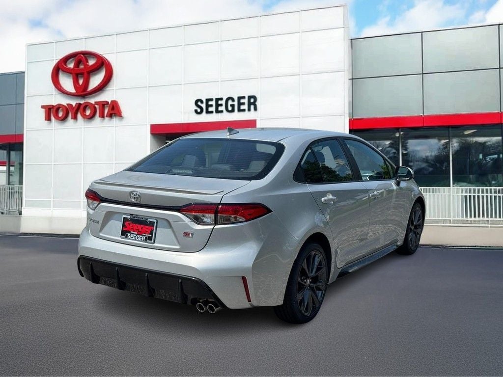 2025 Toyota Corolla SE