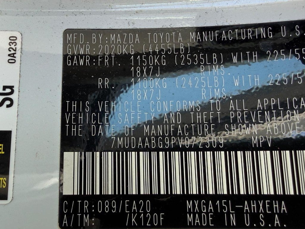 2023 Toyota Corolla Cross XLE 4WD (Natl)