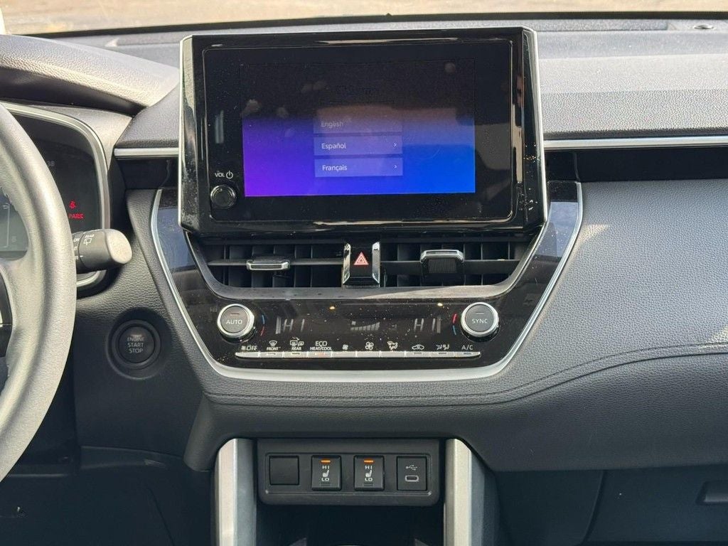 2024 Toyota Corolla Cross XLE