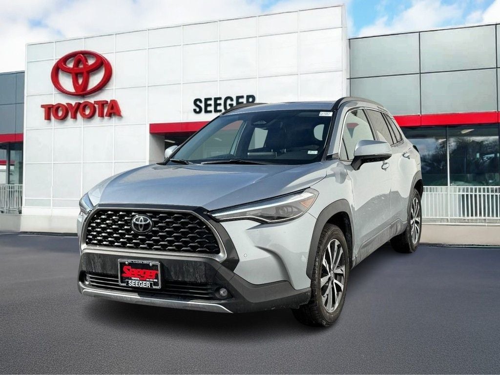 2024 Toyota Corolla Cross XLE
