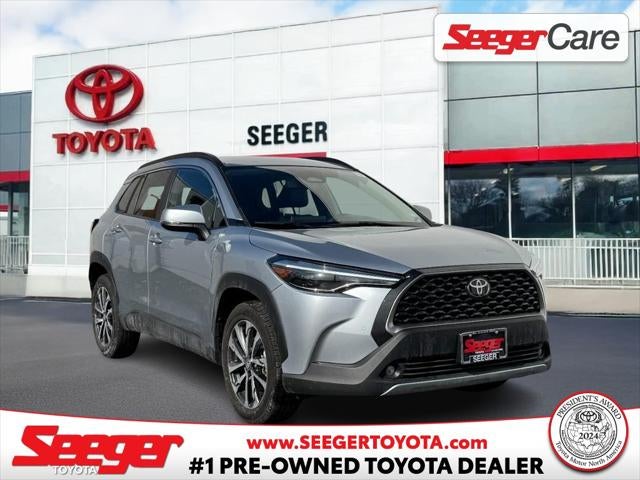 2024 Toyota Corolla Cross XLE