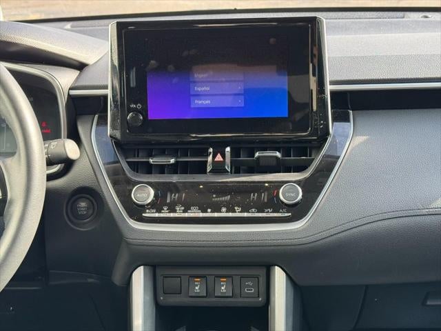 2024 Toyota Corolla Cross XLE