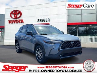 2025 Toyota Corolla Cross XLE
