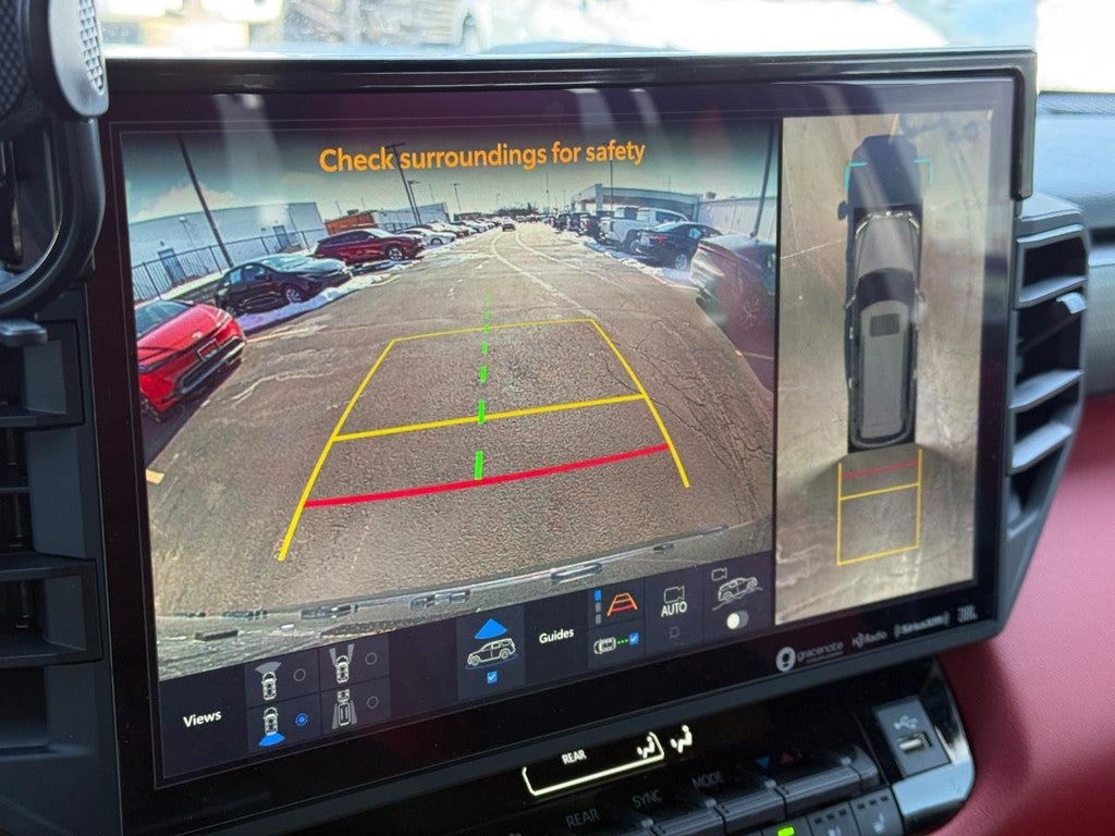 2024 Toyota Sequoia TRD Pro 4WD (Natl)