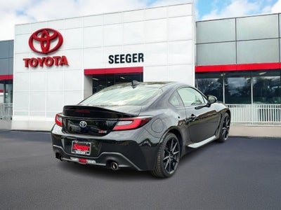 2024 Toyota GR86 Premium