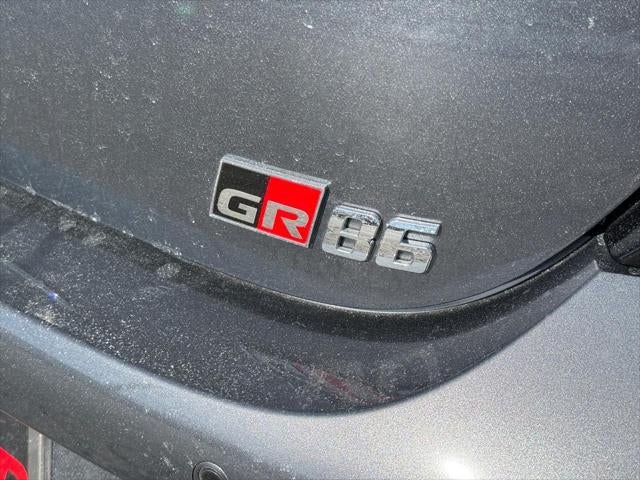 2024 Toyota GR86 Premium Auto (Natl)