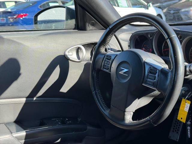 2008 Nissan 350Z 2dr Roadster Auto Enthusiast