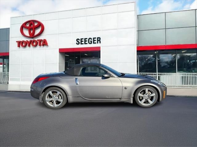 2008 Nissan 350Z 2dr Roadster Auto Enthusiast
