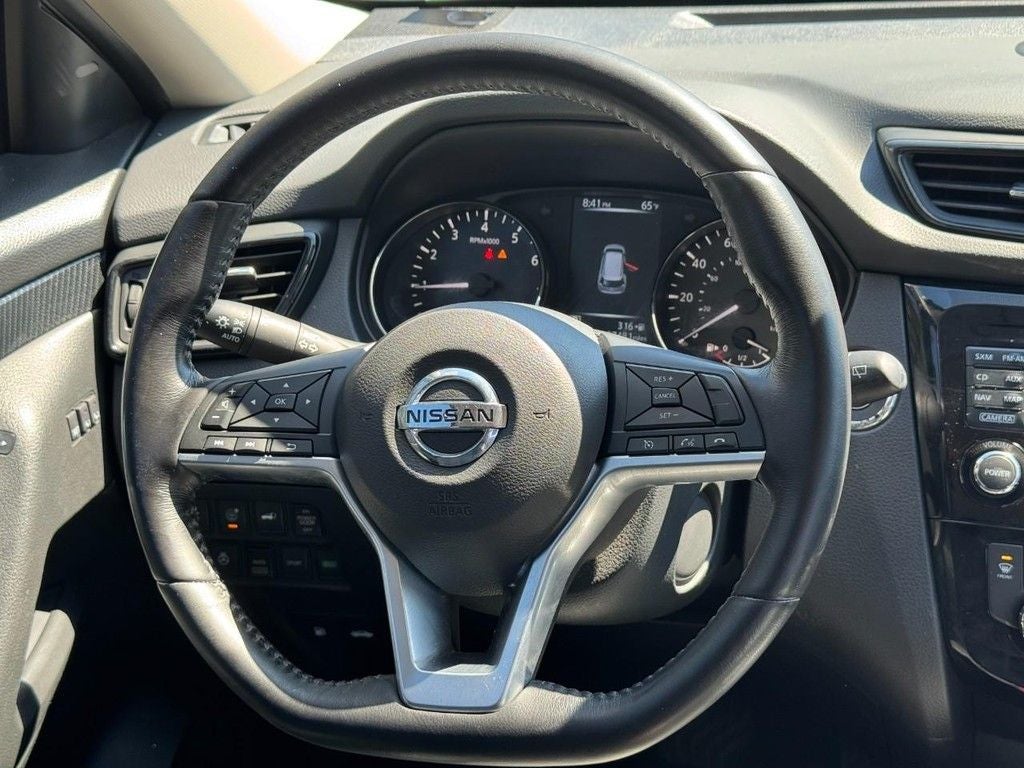 2017 Nissan Rogue SL