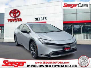 2025 Toyota Prius XLE